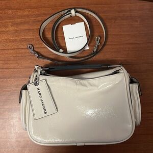 Authentic Marc Jacobs Soft Box 23 summer 2022 Leather Crossbody